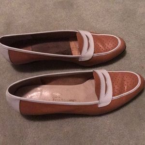 Gorgeous Ferregamo loafers all soft leather